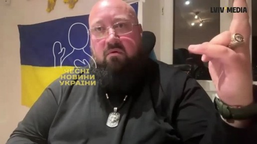 Минутка сальных историй.. Забавный персонаж рассказывает, как он через пару лет будет пить кофе на набережной Феодосии