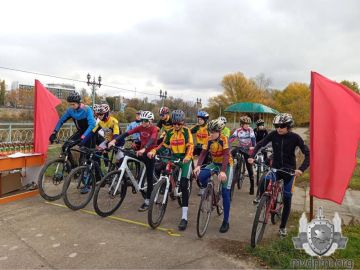 Велопробег памяти в Тирасполе в преддверии Дня милиции