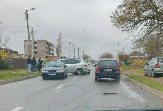 Авария в Бендерах по дороге к таможне на Варнице