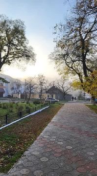 Туманное утро у стен газеты "Приднестровье"