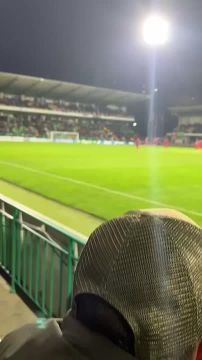 Второй тайм вчерашнего матча немного задержался