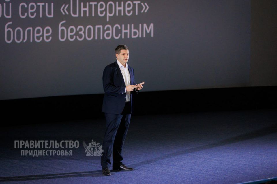 ����� 400 ���������� �� ���� ���������� �������� �������� ���� �� �������� ������������