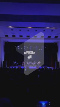 Во Дворце Республики зрители погружаются «В мир этнических красок»