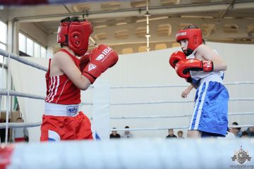 Ринг памяти. С 12 по 14 ноября в Тираспольской СДЮШОР борьбы и бокса проходил открытый турнир по боксу, посвящённый Дню милиции и памяти сотрудников ОВД, отдавших жизнь при исполнении служебного долга