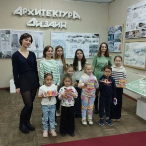 В тему действующих экспозиций ПГХМ — и к 30-летию кафедры «Архитектура» Бендерского политехнического института