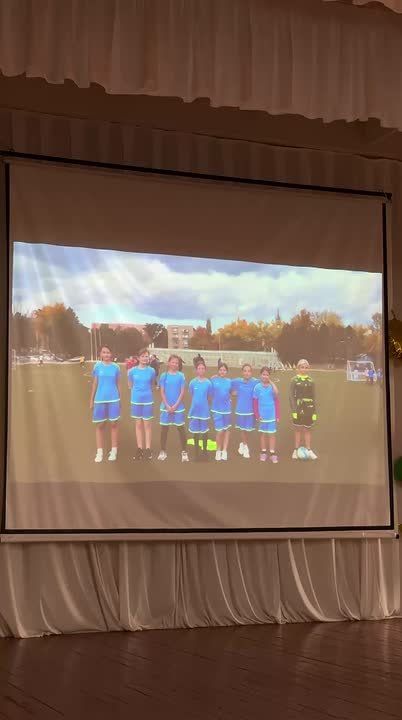 Игроки «Шерифа» сегодня были в гостях в бендерской школе №15