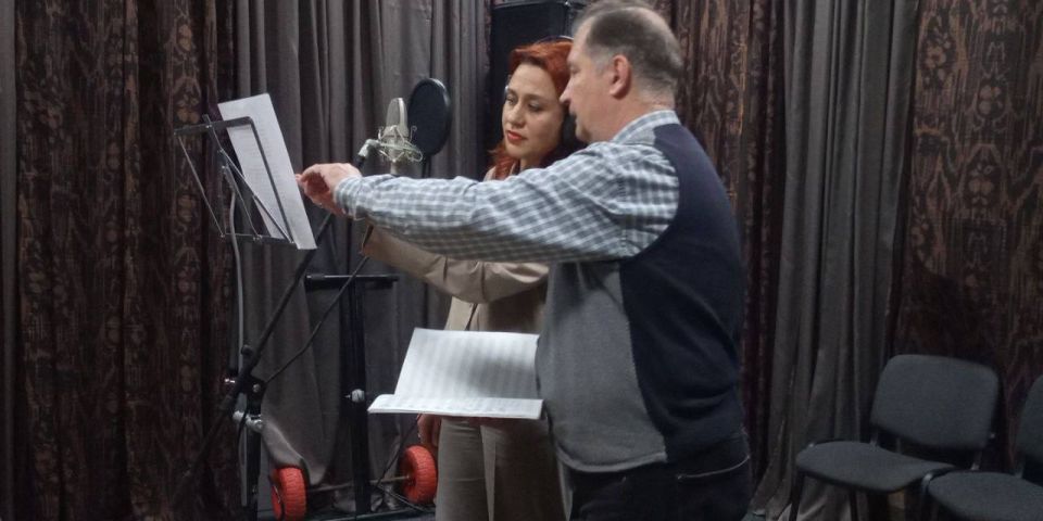 Народный вокальный коллектив "Сперанца" готовится к выступлению