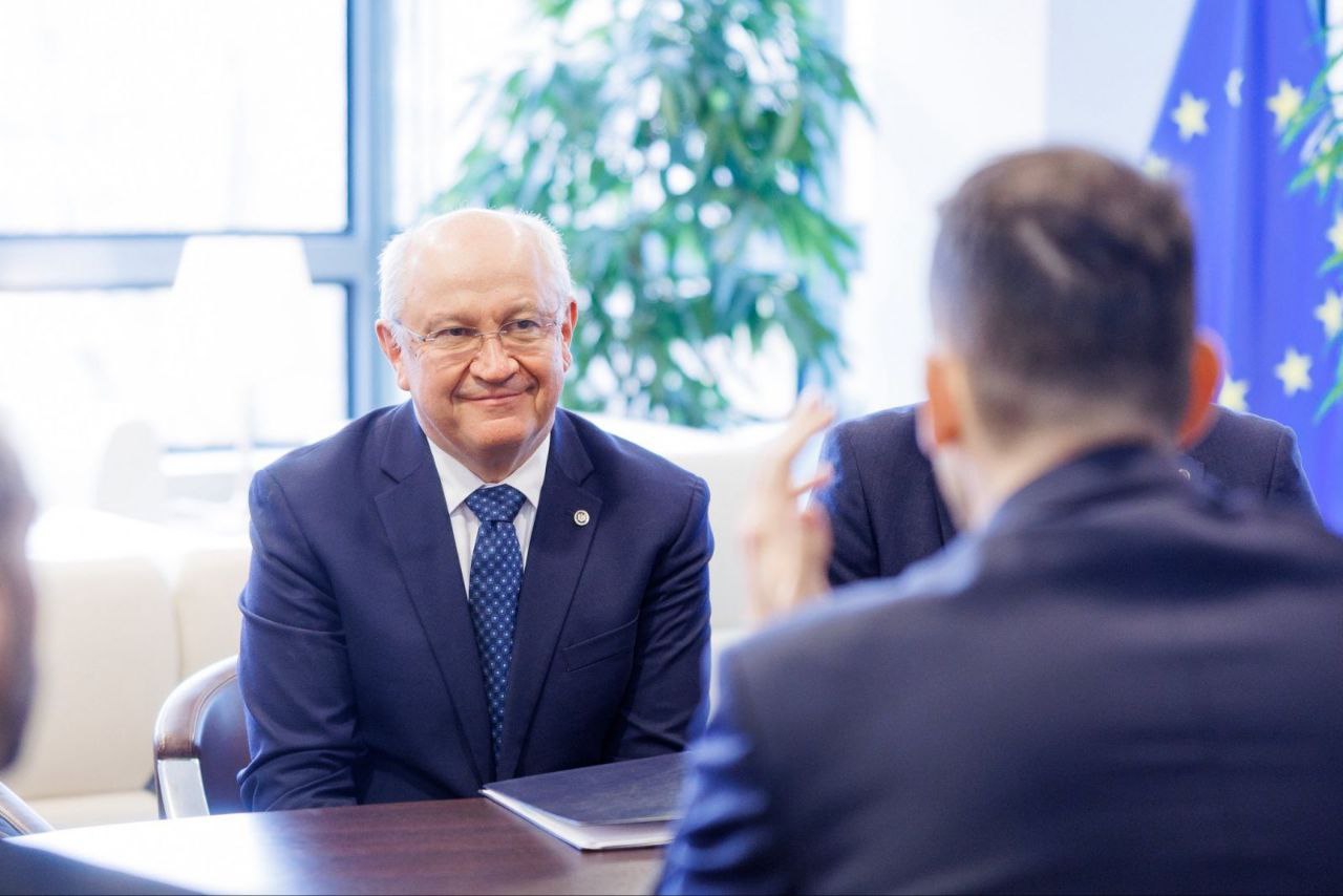 Премьер Молдовы Мунтяну в Брюсселе заявил, что страна намерена участвовать в так называемых инициативах по типу «военного Шенгена»