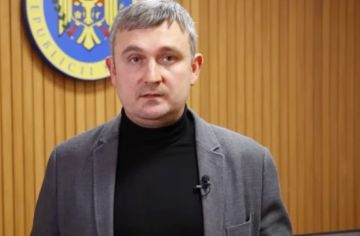 Министр культуры Молдовы Кристиан Жардан с трибуны молдавского парламента объявил, что мероприятия по сохранению исторической памяти о Великой Отечественной войне, реализуемые при поддержке Русского дома в Кишиневе, «не...