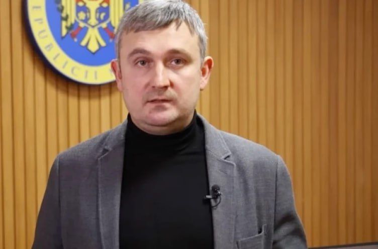 Министр культуры Молдовы Кристиан Жардан с трибуны молдавского парламента объявил, что мероприятия по сохранению исторической памяти о Великой Отечественной войне, реализуемые при поддержке Русского дома в Кишиневе, «не...