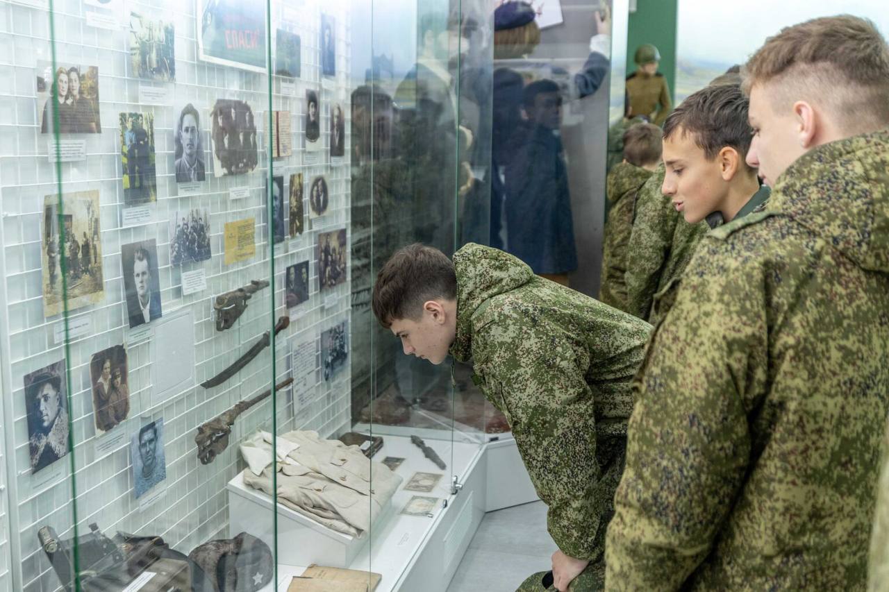 СУВОРОВЦЫ ПОСЕТИЛИ ЗНАКОВЫЕ МЕСТА ИСТОРИИ ПРИДНЕСТРОВЬЯ И ТИРАСПОЛЯ