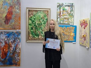 Сегодня в Тираспольской картинной галерее состоялось торжественное открытие экспозиции «XVIII Покровский вернисаж»