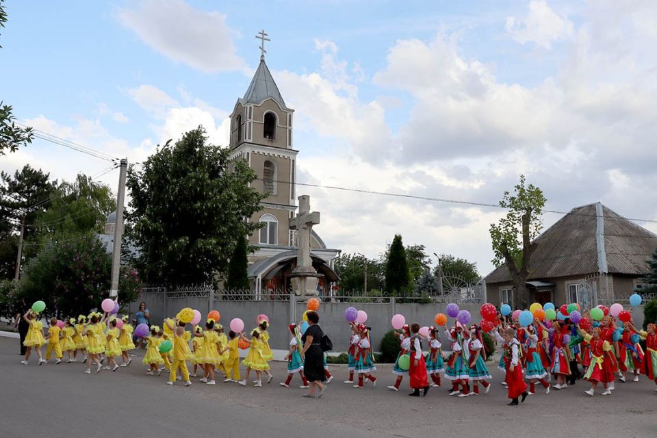 21 ноября в Слободзее звучали колокола, призывая людей в храм на праздник, который здесь называют «малой Пасхой»
