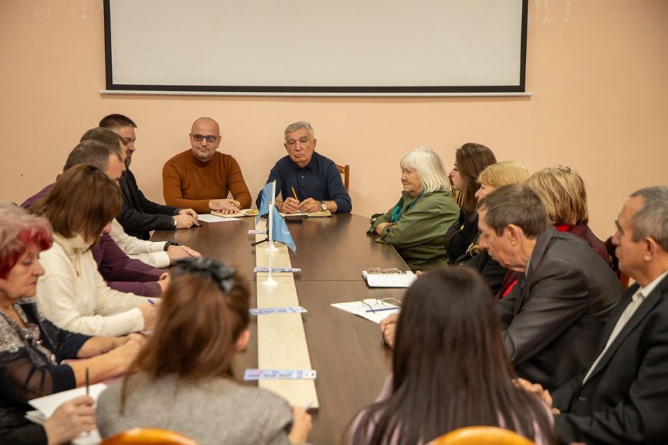 �������������� ���������� ������ ����������� ����, ��� ��� �������� � ���������������, ��� ��� ���������, � ���� �������� ����������� ������