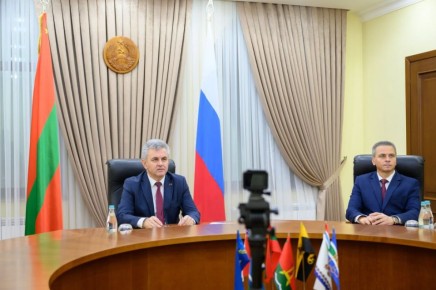 Президент провел селекторное совещание