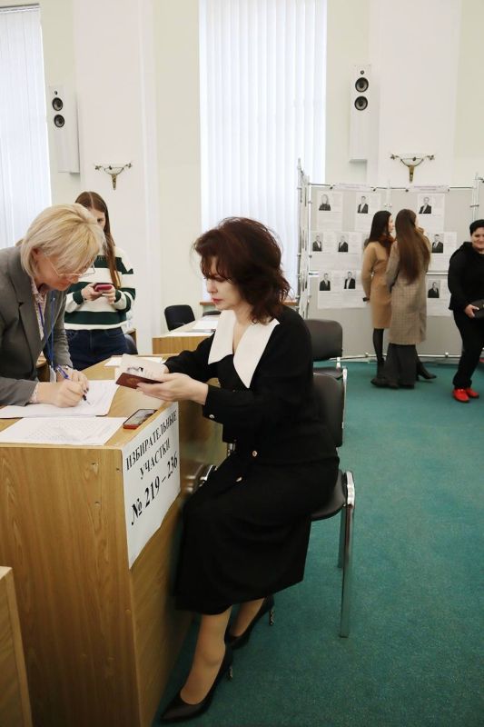 Второй день предварительных выборов в Тирасполе продолжается