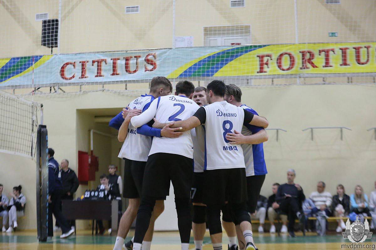 Волейболисты «Динамо-МВД» вышли в полуфинал Кубка Молдавии
