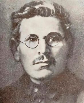 Красивый старинный дом из красного кирпича на ул. Пушкина – это уже история