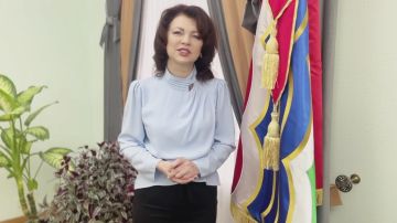 Глава Тирасполя Илона Тюряева поздравила всех мам, бабушек и тираспольчанок с Днём матери!