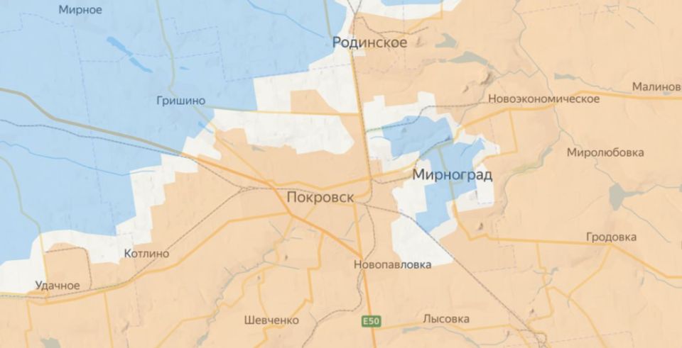 Бои продолжаются в Красноармейске, ведется зачистка северной окраины города, сообщил Пушилин