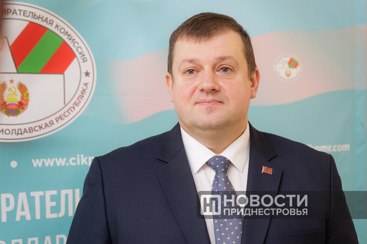 Как отметил председатель ЦИК ПМР Станислав Касап, все избирательные участки открылись вовремя - в 8:00