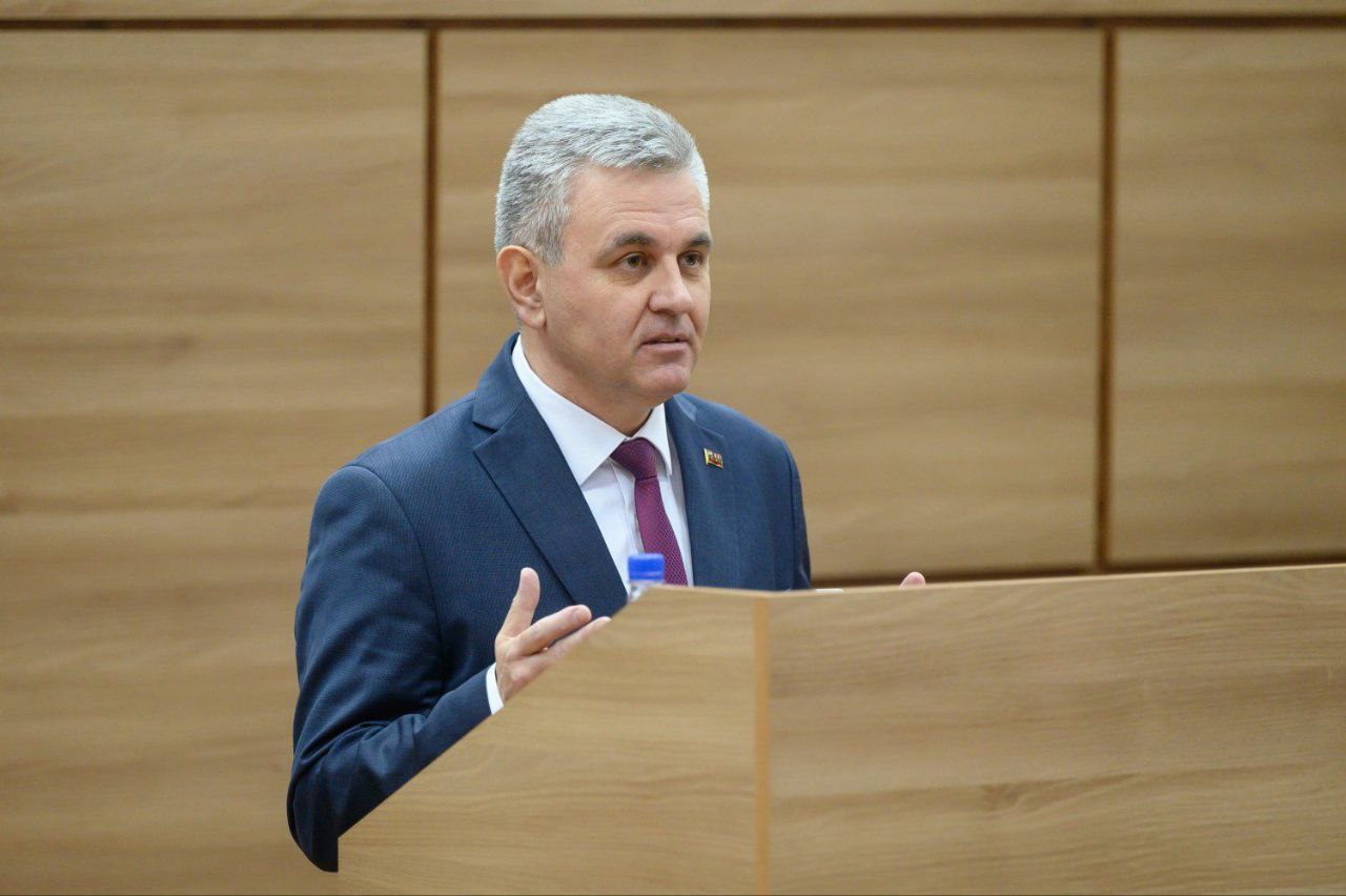 Глава государства принял участие в пленарном заседании Верховного Совета, которое прошло в двух частях — торжественной и рабочей