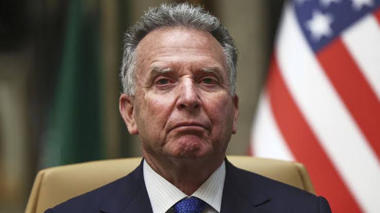 ������������� ���������� ��� �������� ������ ���� ������� ������������ � ������, �������� �����-��������� ������ ���� �������� ������