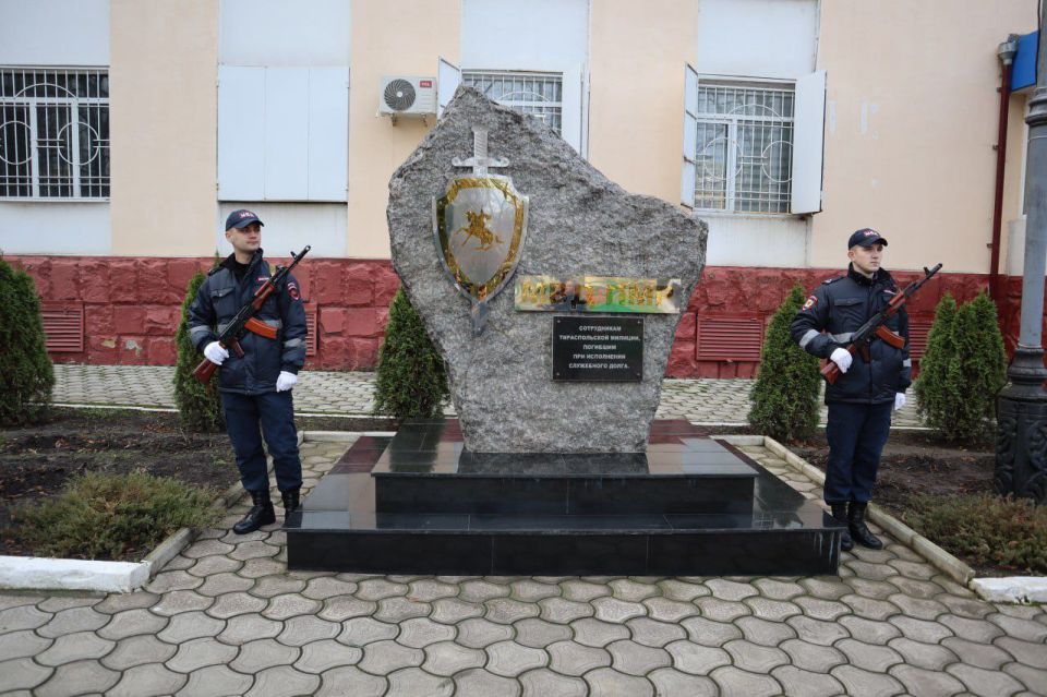 Глава столицы Илона Тюряева приняла участие в торжественных мероприятиях ко Дню образования УВД г. Тирасполь