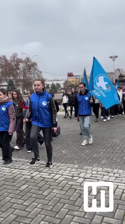 Цветы к могиле Неизвестного Солдата возложили на Мемориале Славы в Тирасполе
