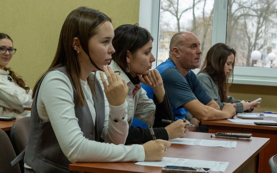 Более 150 человек приняли участие в «Географическом диктанте» в Приднестровье