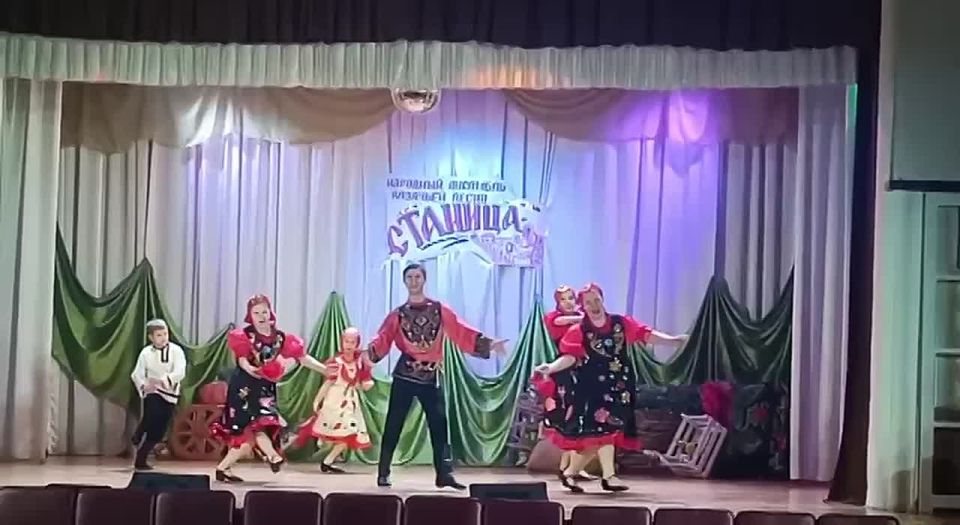 В Тираспольском доме народных традиций и ремёсел прошёл Вечер отдыха «Песни казачьей души» с участием народного ансамбля казачьей песни «Станица»