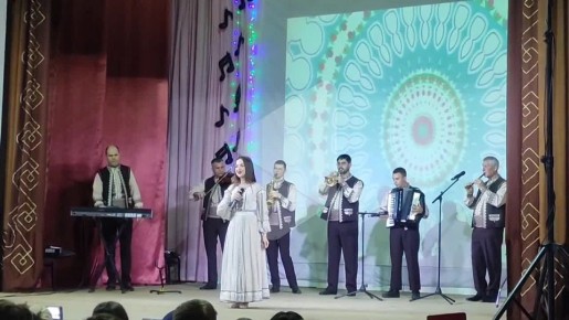 В Дубоссары приехали артисты из гагаузского села Конгаз (крупнейшее в Европе)