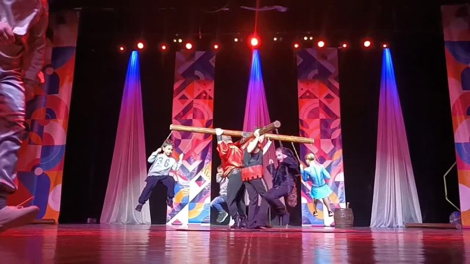 Шоу богатырей под руководством Михаила Кистола