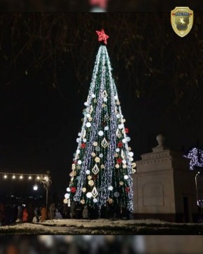 Сегодня в центре Тирасполя будет перекрыто движение в связи с открытием Главной Ёлки