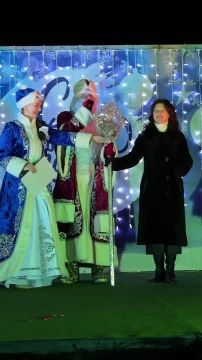 Пусть в наступающем году сбудутся самые светлые мечты — тёплые, добрые, настоящие