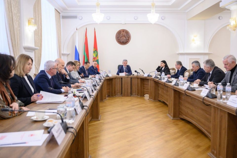 ��������� ����� ������� ��������� � ��������������� ������������� � ���������� ������