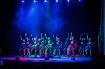 Атмосферные снимки концерта «Позвони мне» в столичном Дворце культуры