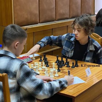 ���� ��������������� ��������� � ���� �� ������ � ���������� ������ ����