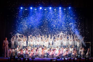 Атмосфера, эмоции и полный зал — так прошёл концерт «Позвони мне» в столичном Дворце культуры