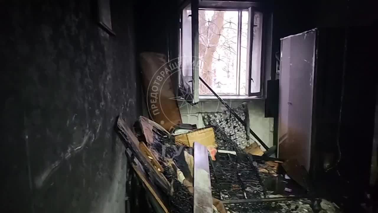 Только что спасатели опубликовали сообщение, что этим утром в пожаре погибла пенсионерка