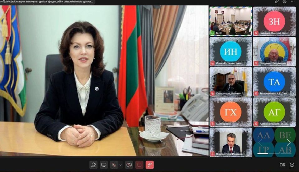 ���� � ����� ������ ������ �����, �� ���� ����� �����, �� ������ ���������� ��� ���������, ���� ������ � ����� � �������� � ������������� ����� ����, ����������� � ���������� ����� ��� ����, ��� ����� ���� � �����...