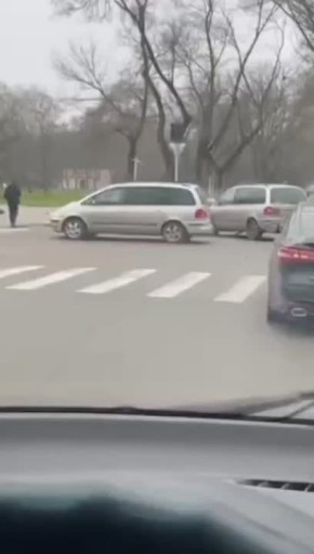 Авария в Бендерах на перекрёстке Коммунистической и Лазо