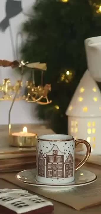 Доброе утро!. Пусть этот день принесёт радость и хорошее настроение)