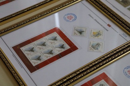 Во Дворце Республики открылась выставка почтовых марок, посвящённая событиям и героям Великой Отечественной войны, в том числе Героям Советского Союза Сорокину, Вершигора, Сохину и Гагену