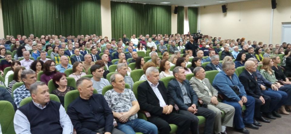 �� ���� � ����������� ��������� ����� 90 �����������