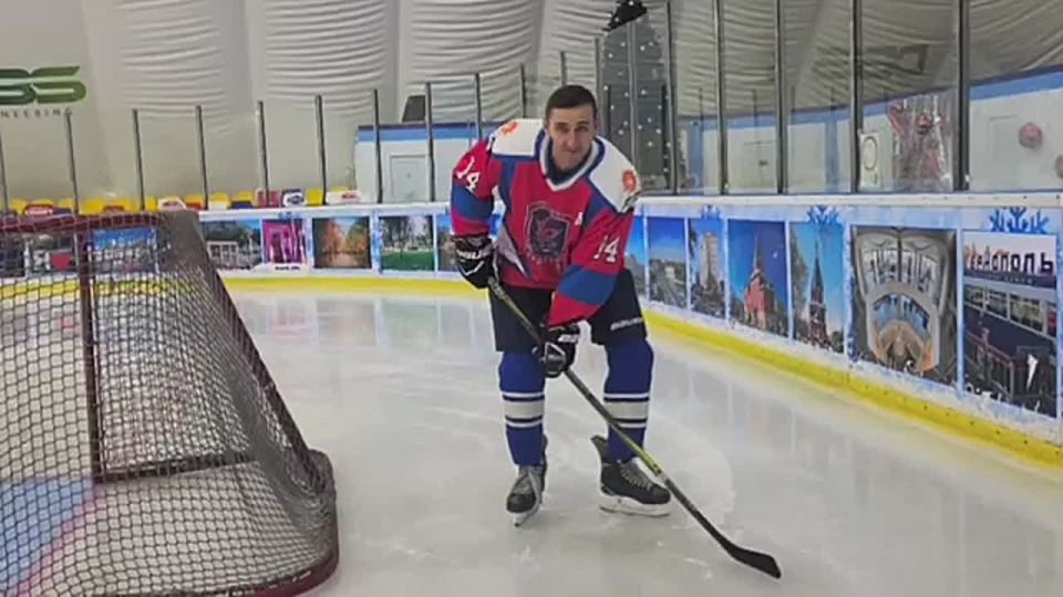 Хоккейная команда Молдавской ГРЭС в День энергетика рассказала, что общего у хоккеистов и энергетиков