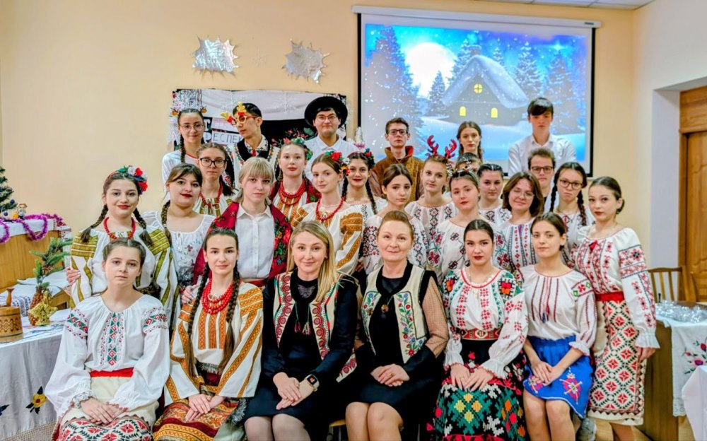 Зимние праздники и народные традиции глазами студентов