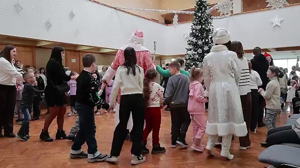 Это хоровод любви и поддержки