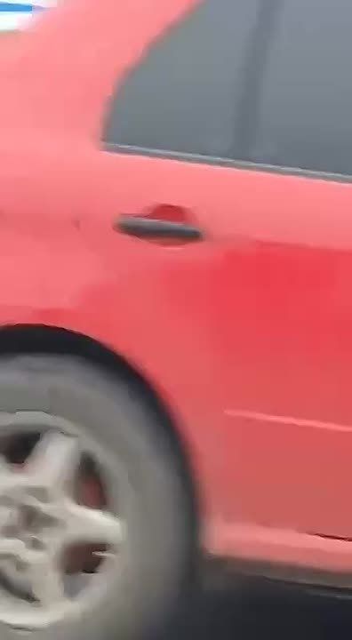 Авария в центре Григориополя, на видео скорая спасает пострадавшего