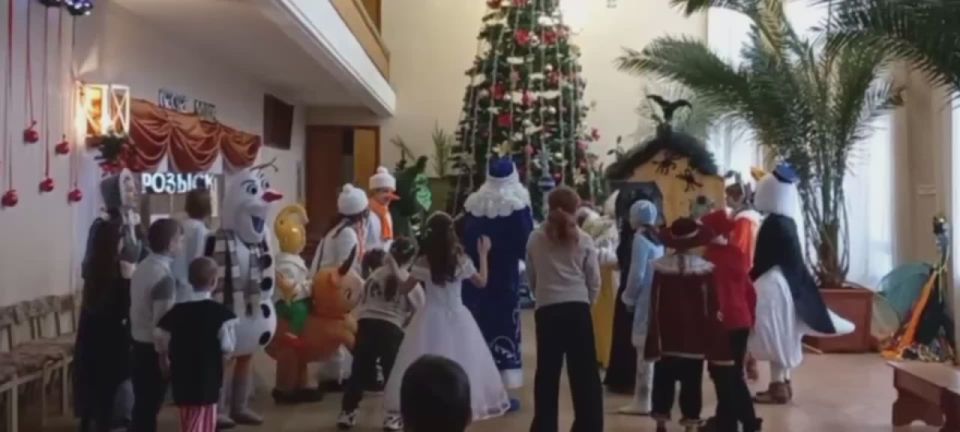 В Рыбнице для детей-сирот и детей, оставшихся без попечения родителей организовали праздник в стиле сказочного расследования